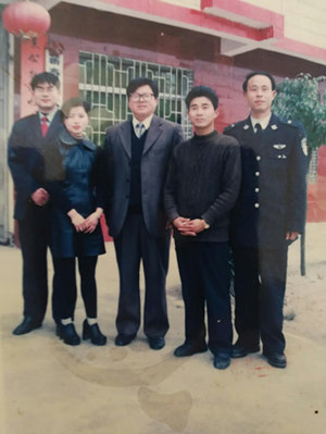 2001年的蕲春法院大同法庭_副本300.jpg