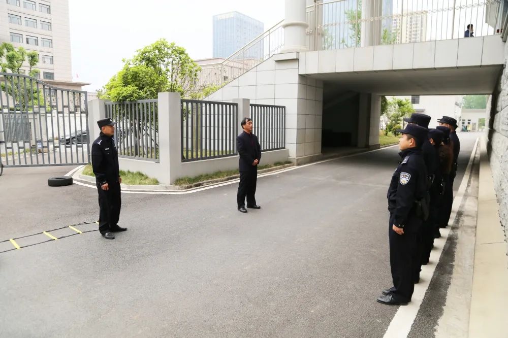 训练讲话.jpg