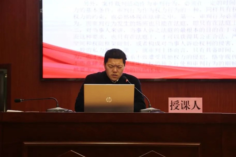 刘海龙_副本.jpg